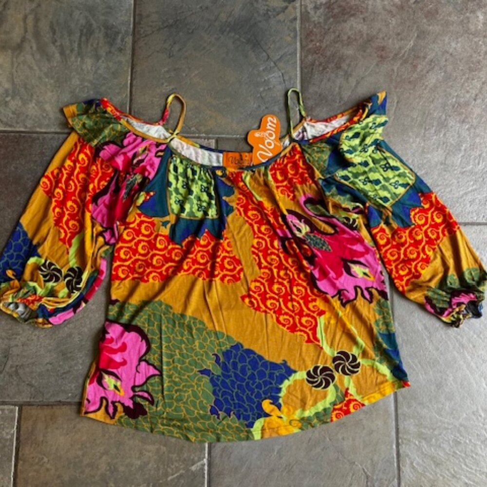 Voom by Joy Han Vibrant Boho-Chic Patchwork Floral Top Women's Size Small (2-4)